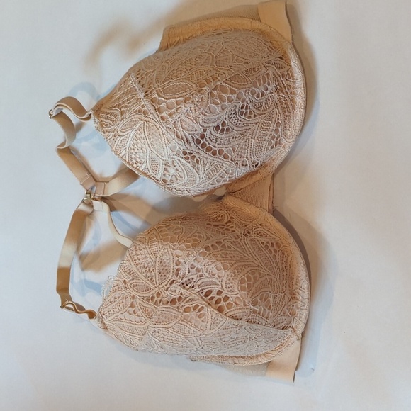 Lively Cream 36DDD Lacy Bra - Picture 2 of 8